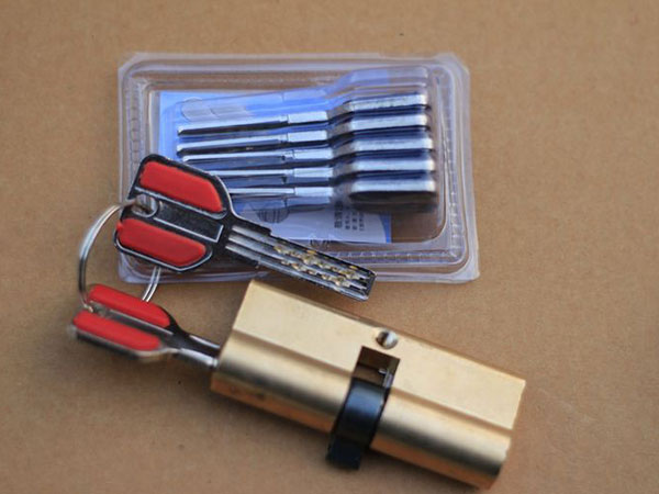 平武24小时上门开锁公司